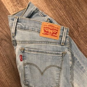 Levi’s Jeans
